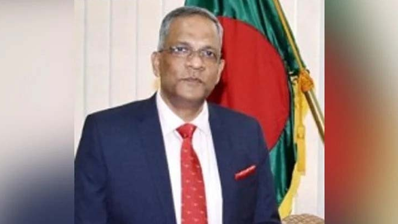 ডিজিএফআইর সাবেক মহাপরিচালক মামুনের দেশত্যাগে নিষেধাজ্ঞা
