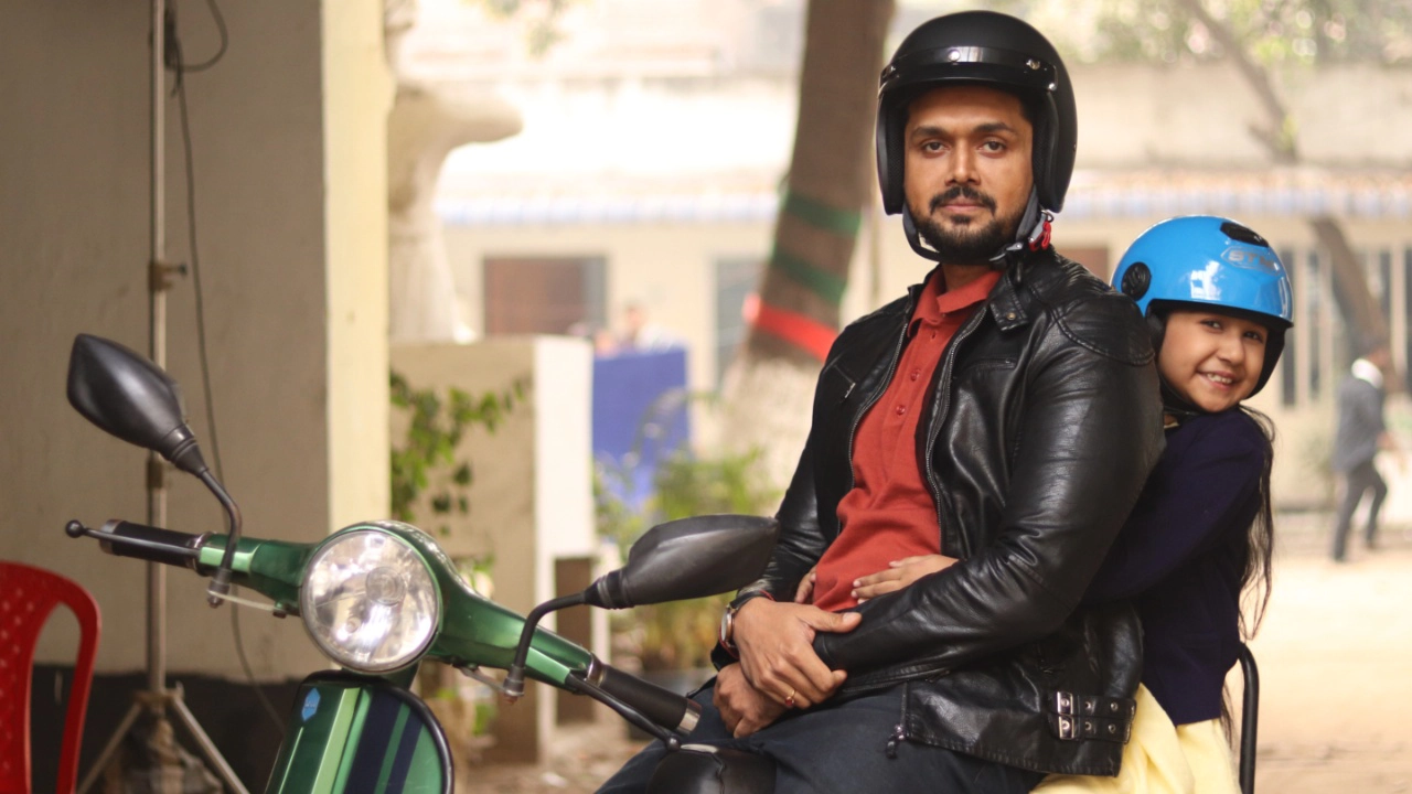 ফাঁস হচ্ছে একের পর এক ব্যক্তিগত ভিডিও