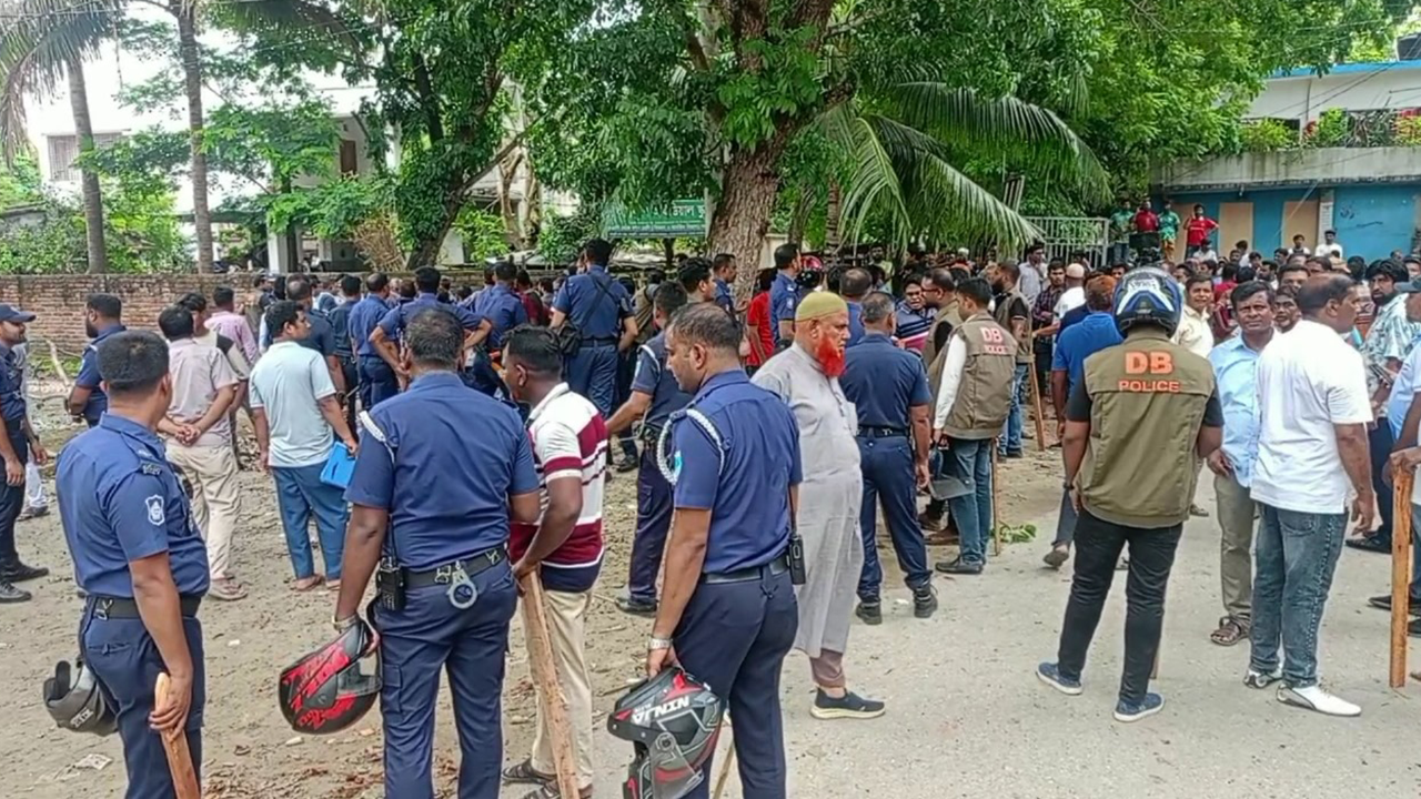 মেহেরপুরে বিএনপির সম্মেলন ঘিরে দফায় দফায় সংঘর্ষ 