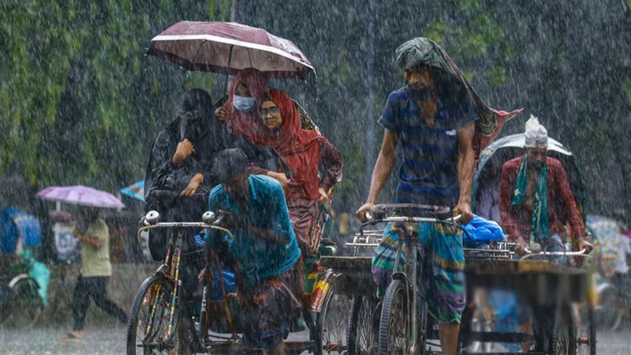 সন্ধ্যা ৭টার মধ্যে কোন জেলায় কখন বৃষ্টি হতে পারে