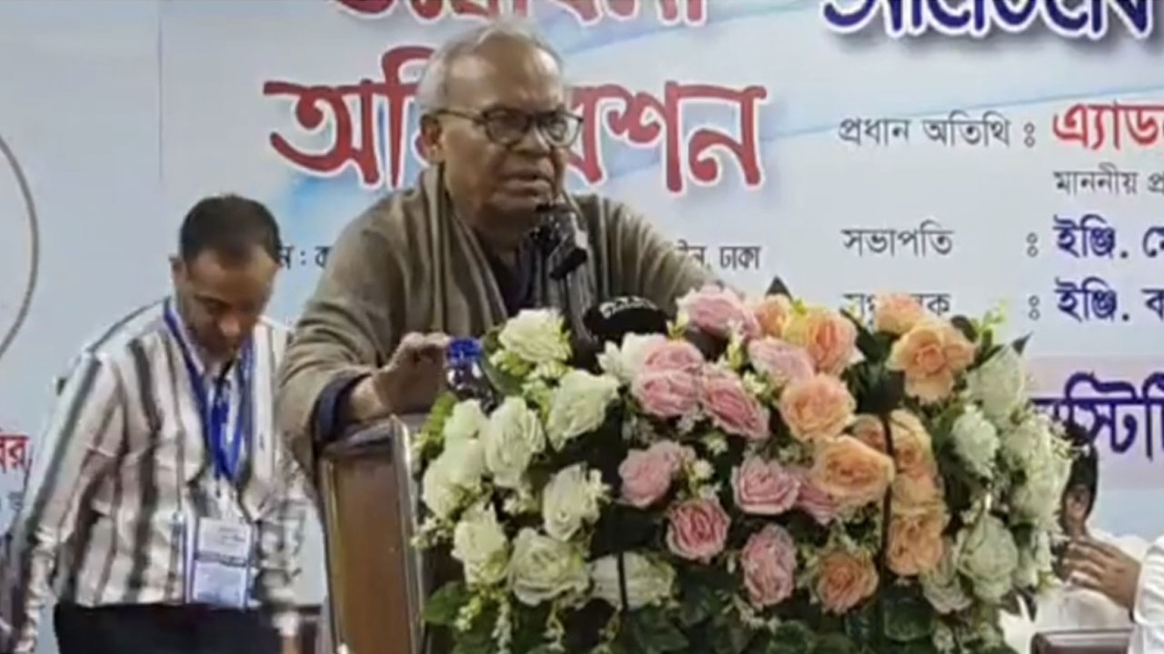 প্রতিশ্রুতি বাস্তবায়নে নিরলস কাজ করছেন তারেক রহমান: রিজভী